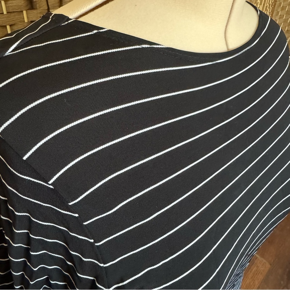 Liz Claiborne Liz & Co black & white stripe top XL - Picture 2 of 9